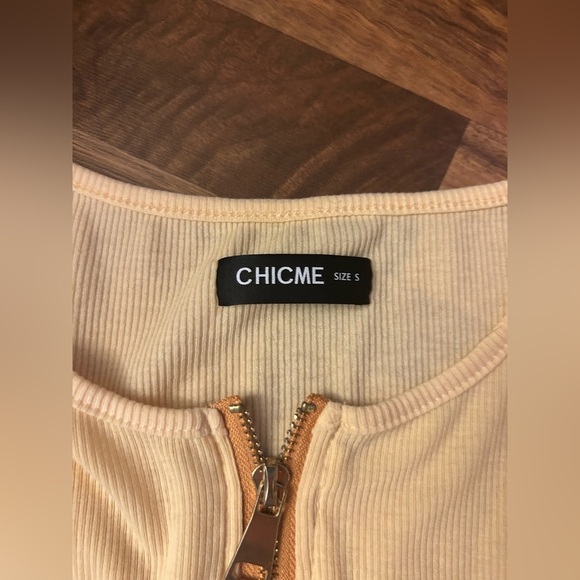 Chic Pink Long Sleeve Polo Blouse - Picture 3 of 4